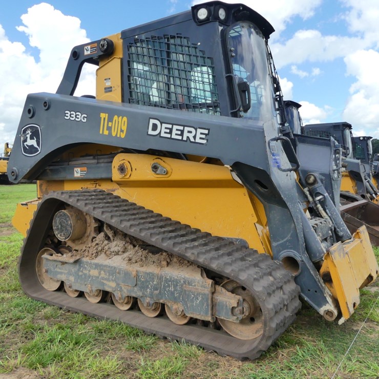 2021 DEERE 333G
