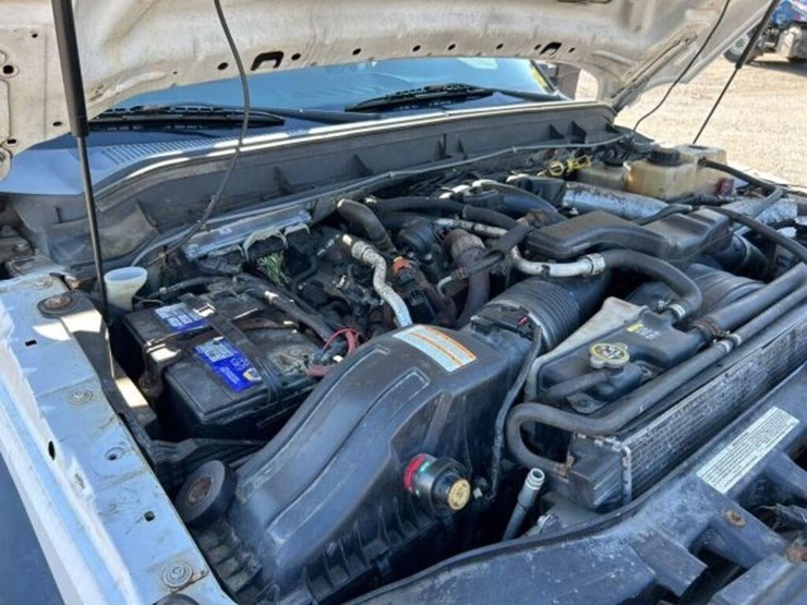 2012-ford-f550-xl-image-25