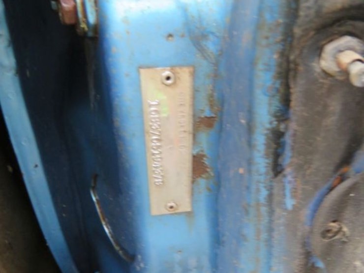 1966-chevrolet-impala-ss-2dr-ht-image-8