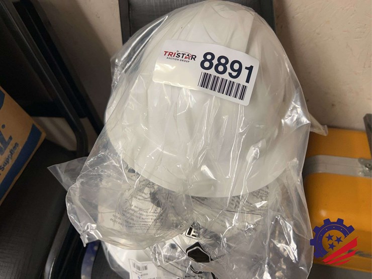 lot-of-4-ridgeline-full-brim-hard-hats,-model-4pt-cap-style-image-1