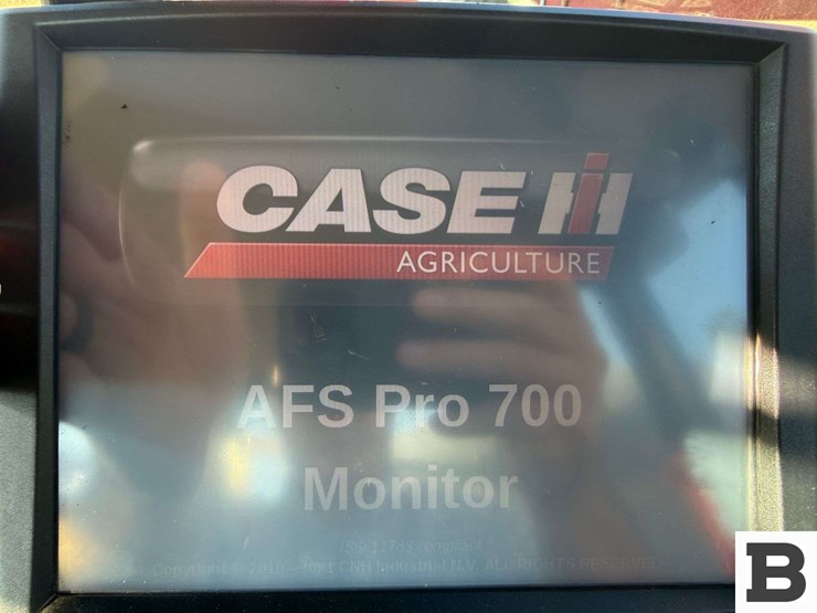 2018-case-ih-patriot-2250-image-67