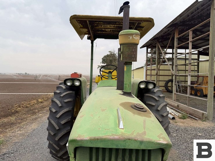 john-deere-3010-image-12