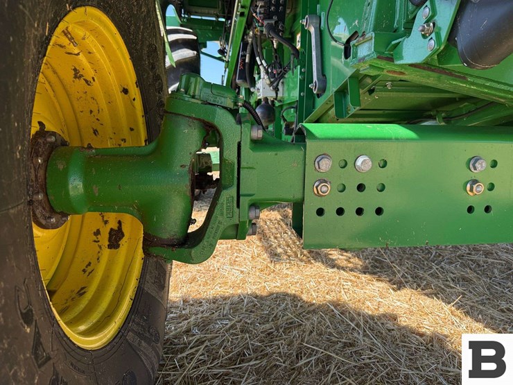 2014-john-deere-s660-image-33