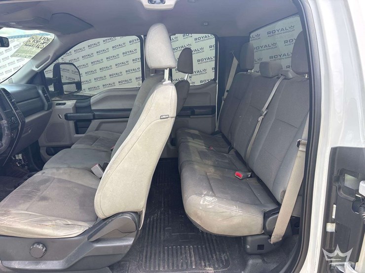 2017-ford-f250-image-16