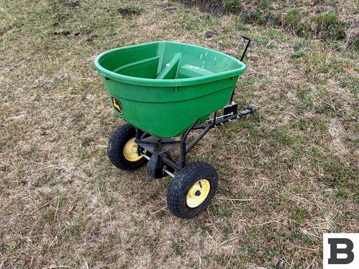 john-deere-lp39087-yard-broadcast-spreader---ellensburg,-wa-image-1