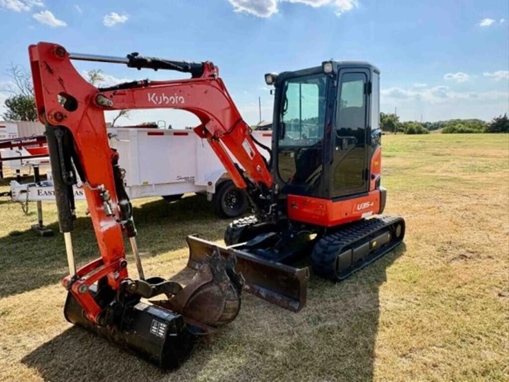 2020-kubota-u35-4-image-1