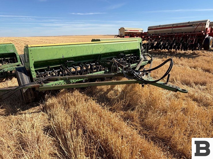 john-deere-8350-image-22