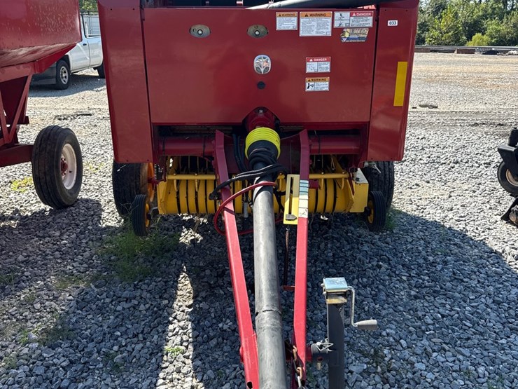 2018-new-holland-450-image-2