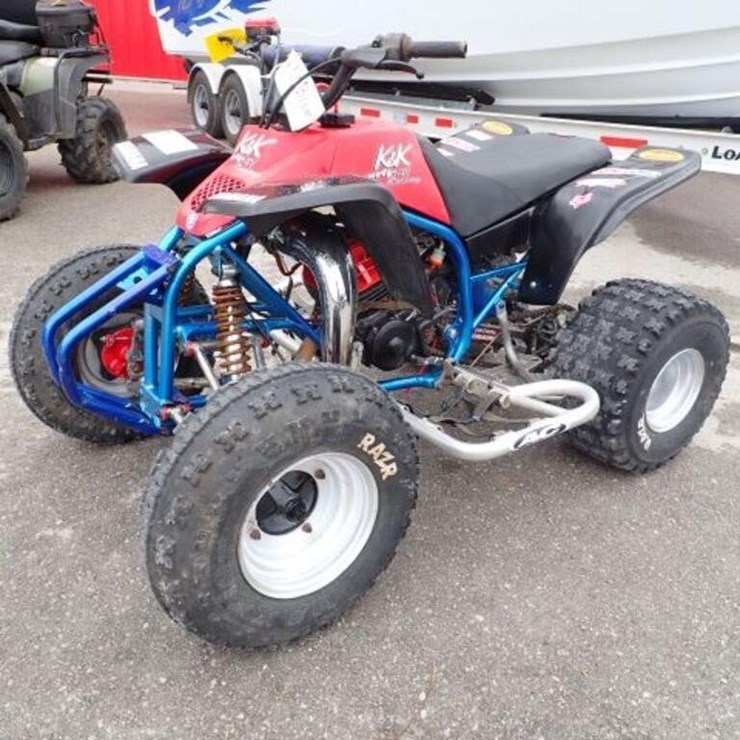 1990 Yamaha Blaster 200 CC ATV JY43JMW03L0075657