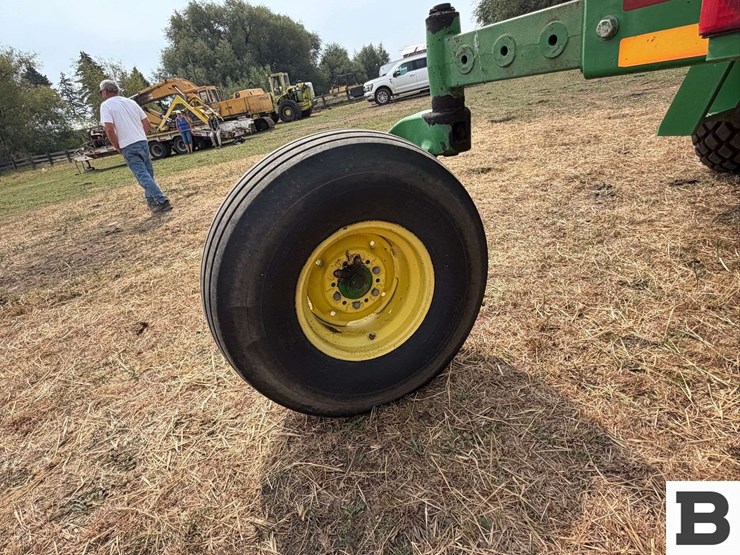 2005-john-deere-4995-image-36