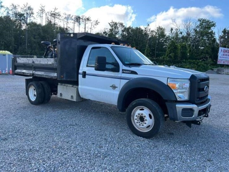2012-ford-f550-xl-image-2