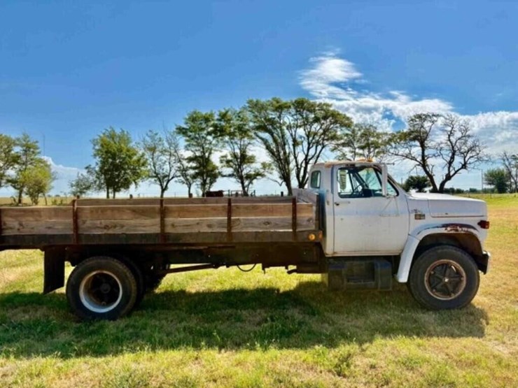 1981-chevrolet-70-image-2
