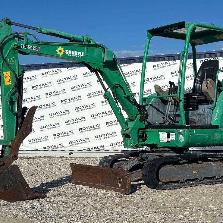 2018 TAKEUCHI TB230