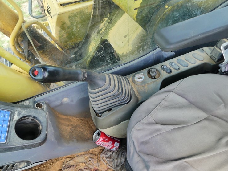 2006-komatsu-pc220-lc-image-19
