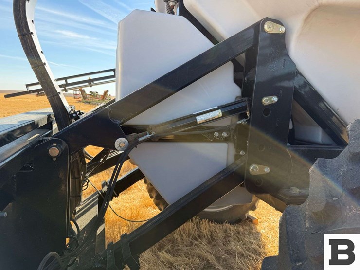 ag-spray-equipment-7000-image-34