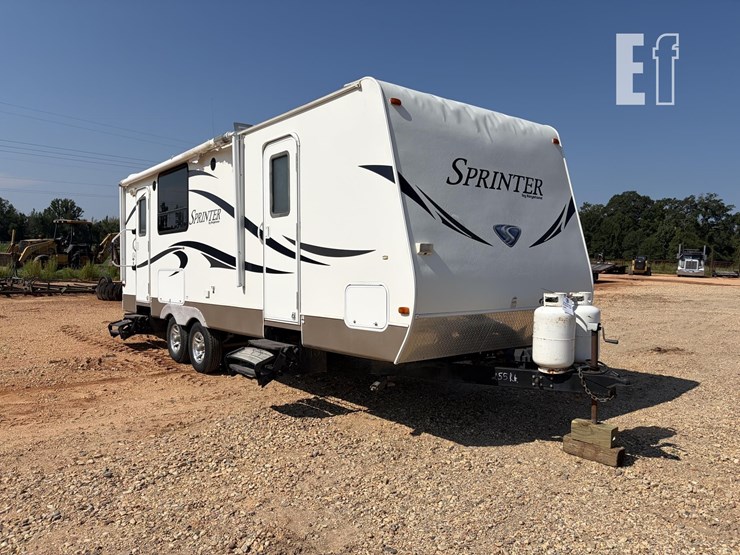 2011-keystone-rv-co-sprinter-255rks-image-1