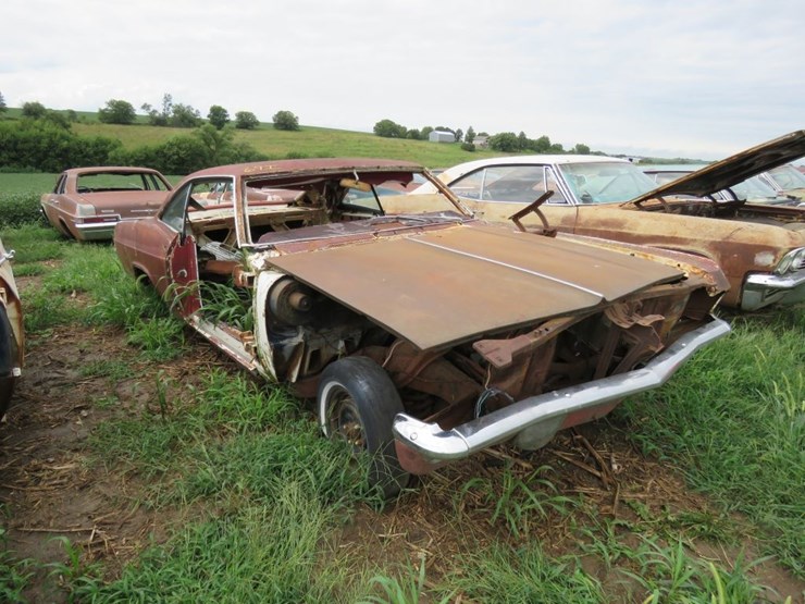 1965-chevrolet-impala-2dr-ht-image-1