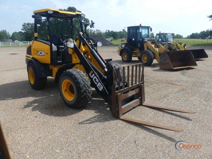 2023-jcb-407-image-1