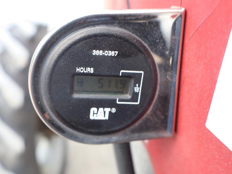 2011-case-ih-farmall-55-image-23