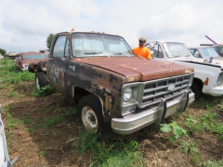 1977-chevrolet-c30-image-1