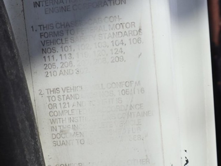2005-international-durastar-4300-image-17