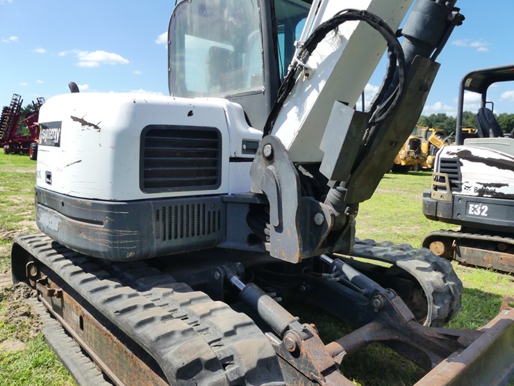 2013-bobcat-e85-image-9