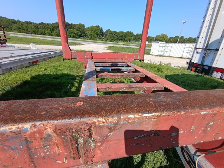 #26280-•-1989-bank-40ft-log-bunk-trailer-image-17
