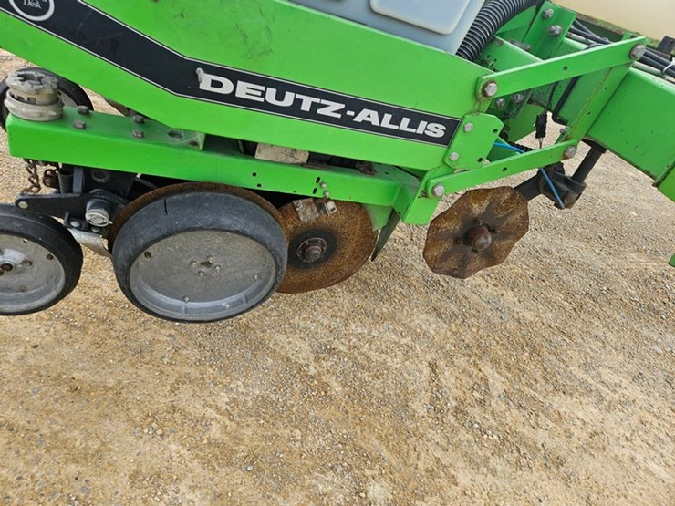 agco-allis-385-image-40
