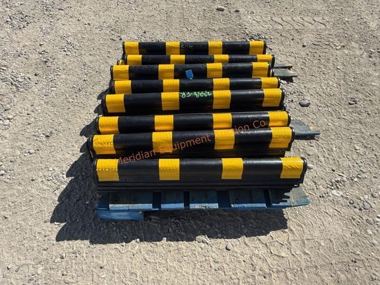 ~25--rubber-corner-bumpers-image-4