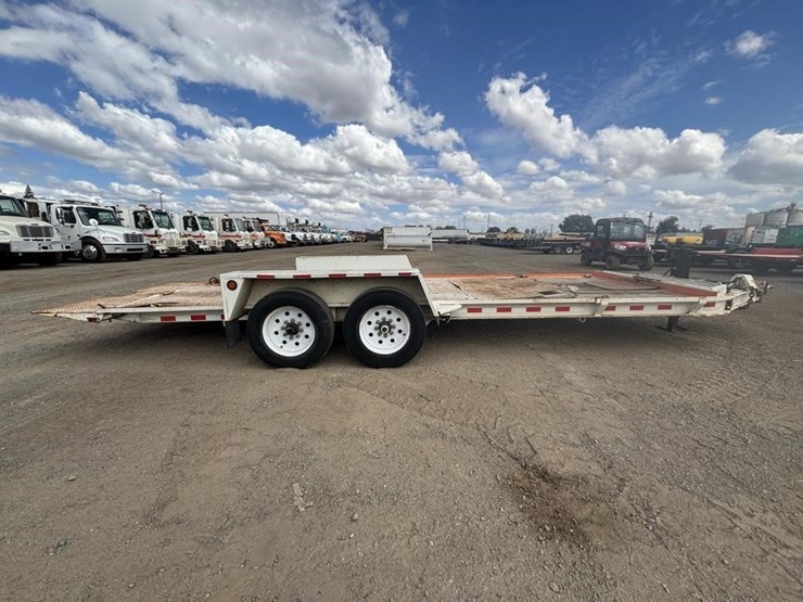 2015-towmaster-t16dt-image-20