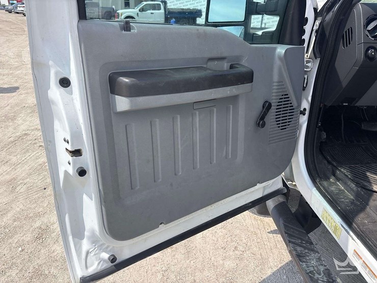 2015-ford-f450-image-10