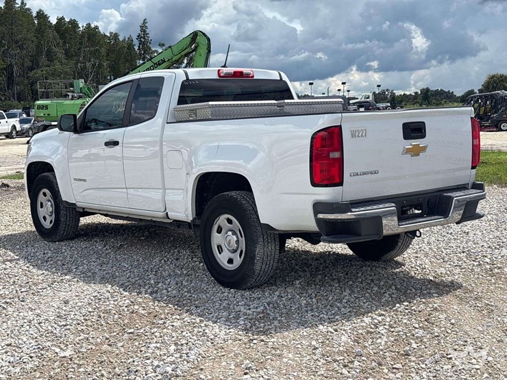 2018-chevrolet-colorado-image-2