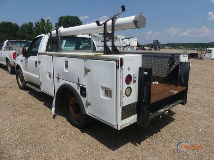 2004-ford-f350-image-3