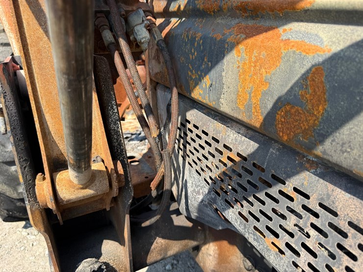 #52917-•-*inop-tractor-inv#52917-image-51