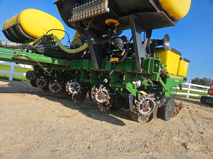 john-deere-1770-image-38