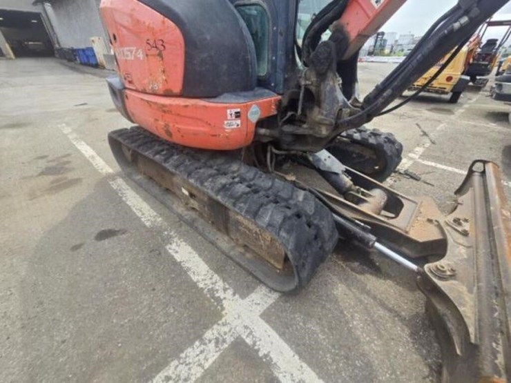 2013-kubota-kx057-4-image-29