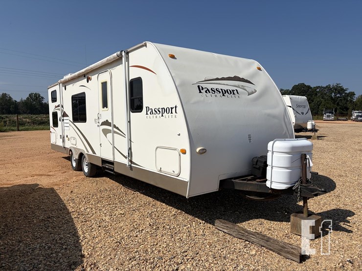 2007-keystone-rv-co-passport-ultra-lite-280bh-image-6