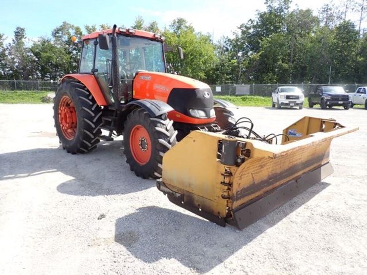 2009-kubota-m135x-image-3