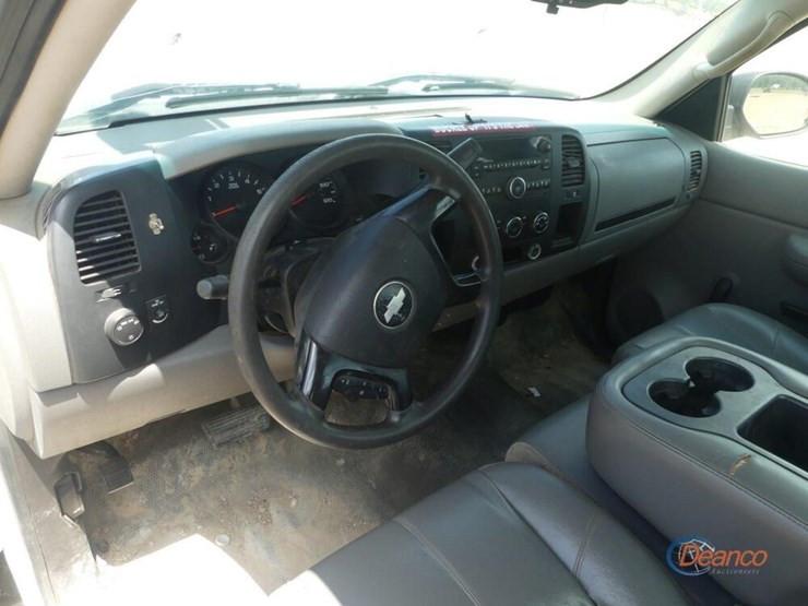 2009-chevrolet-1500-image-8