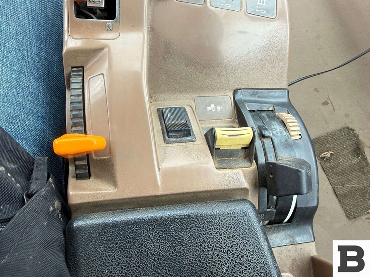1997-john-deere-8400t-image-63