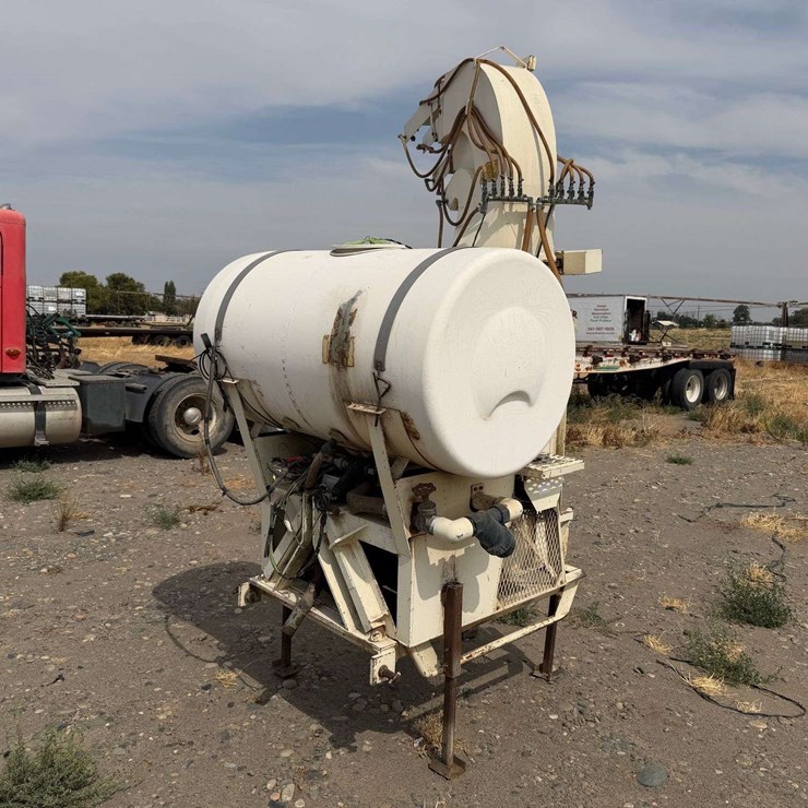 Ag-Tech Crop Sprayer - Hermiston, OR