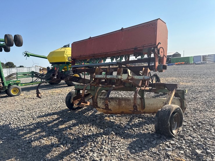 #49390-•-levee-squeezer-w/-seeder-inv#-49390-image-5