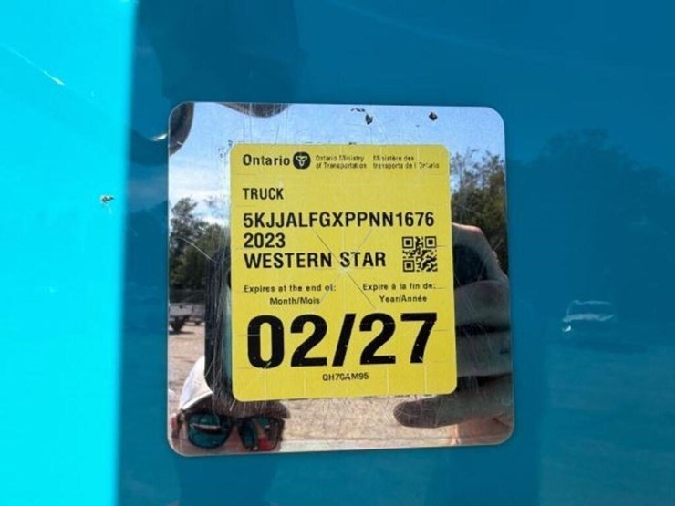 2023-western-star-4900-image-8