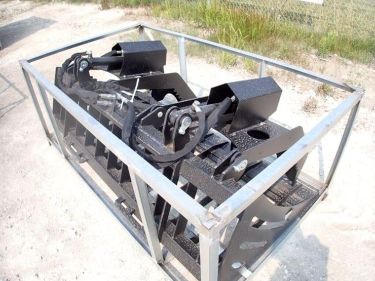 unused-greatbear-rock-grapple-72-in.-bucket-image-2