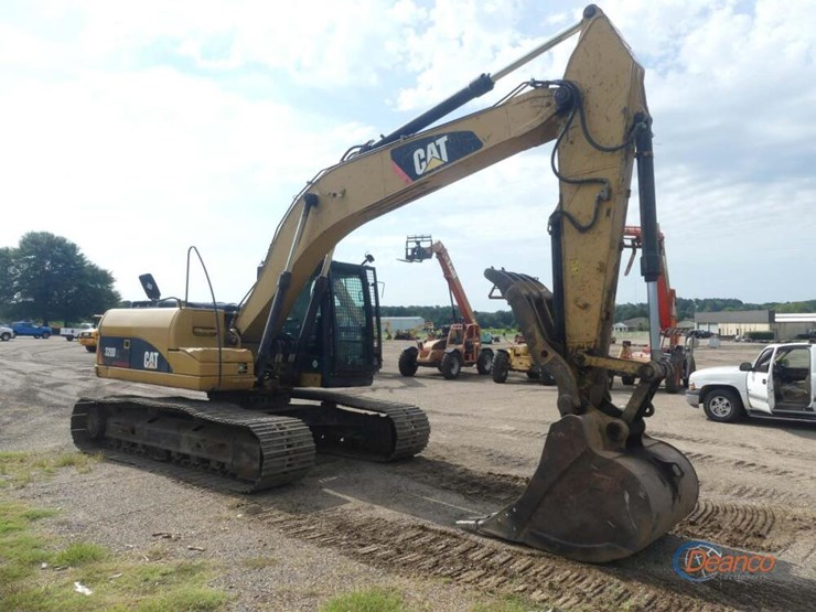 2012-caterpillar-320dl-image-1