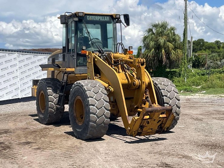 2007-caterpillar-938g-image-2