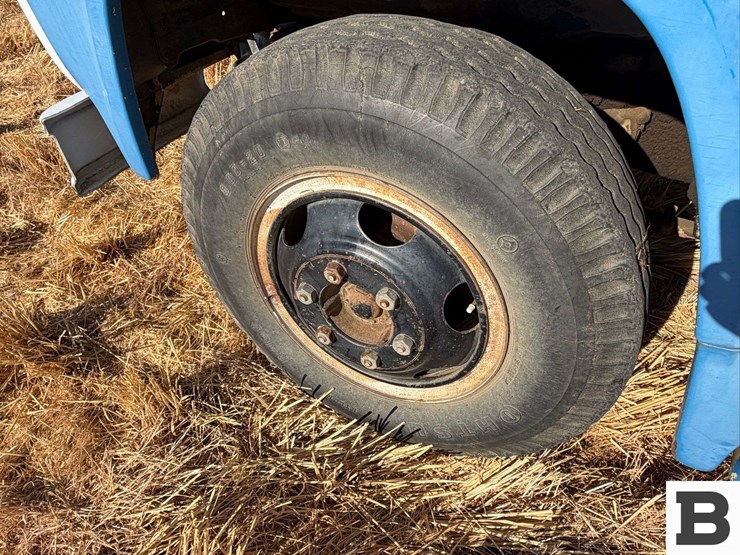 1973-ford-f600-image-8