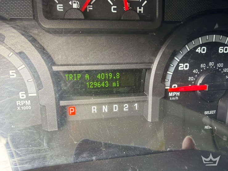 2012-ford-cargo-image-5