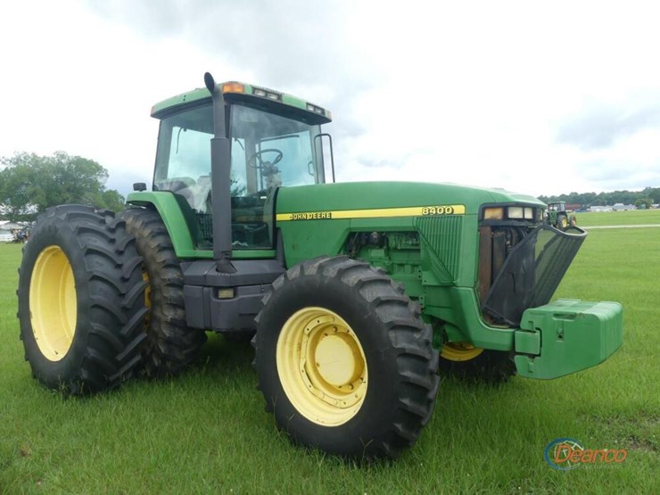 john-deere-8400-image-1