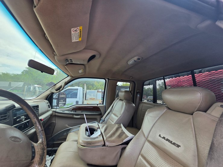 2001-ford-f350-image-31